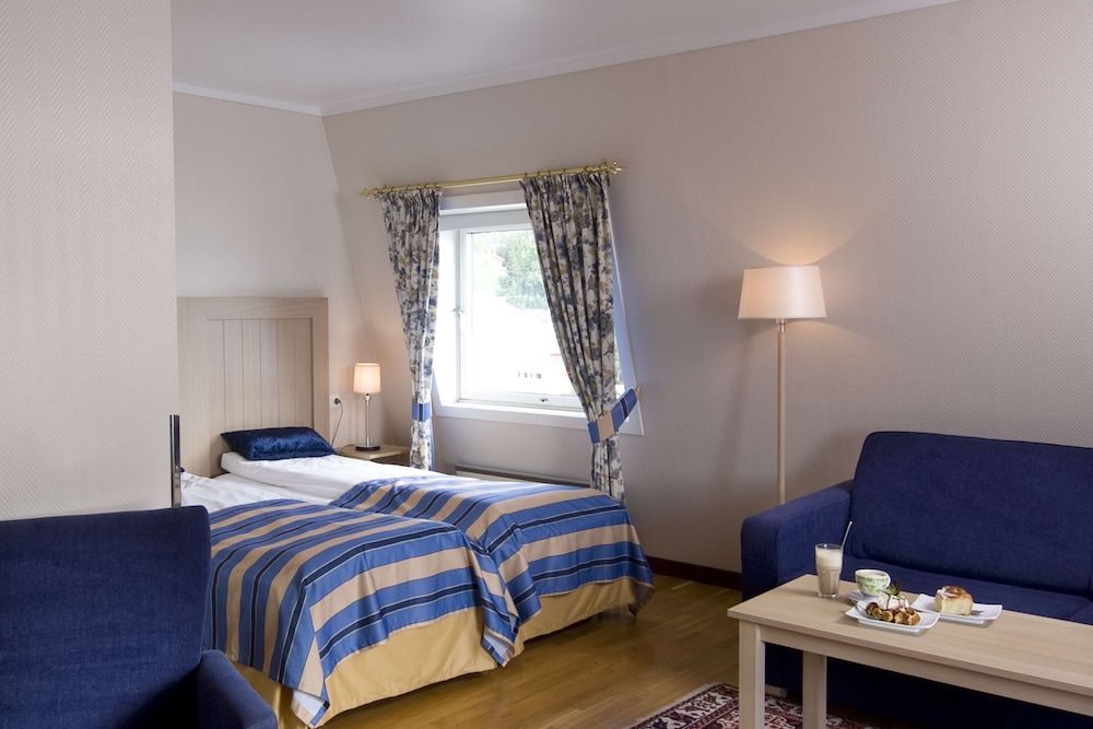 Superior Room, 1 Queen Bed with Sofa bed