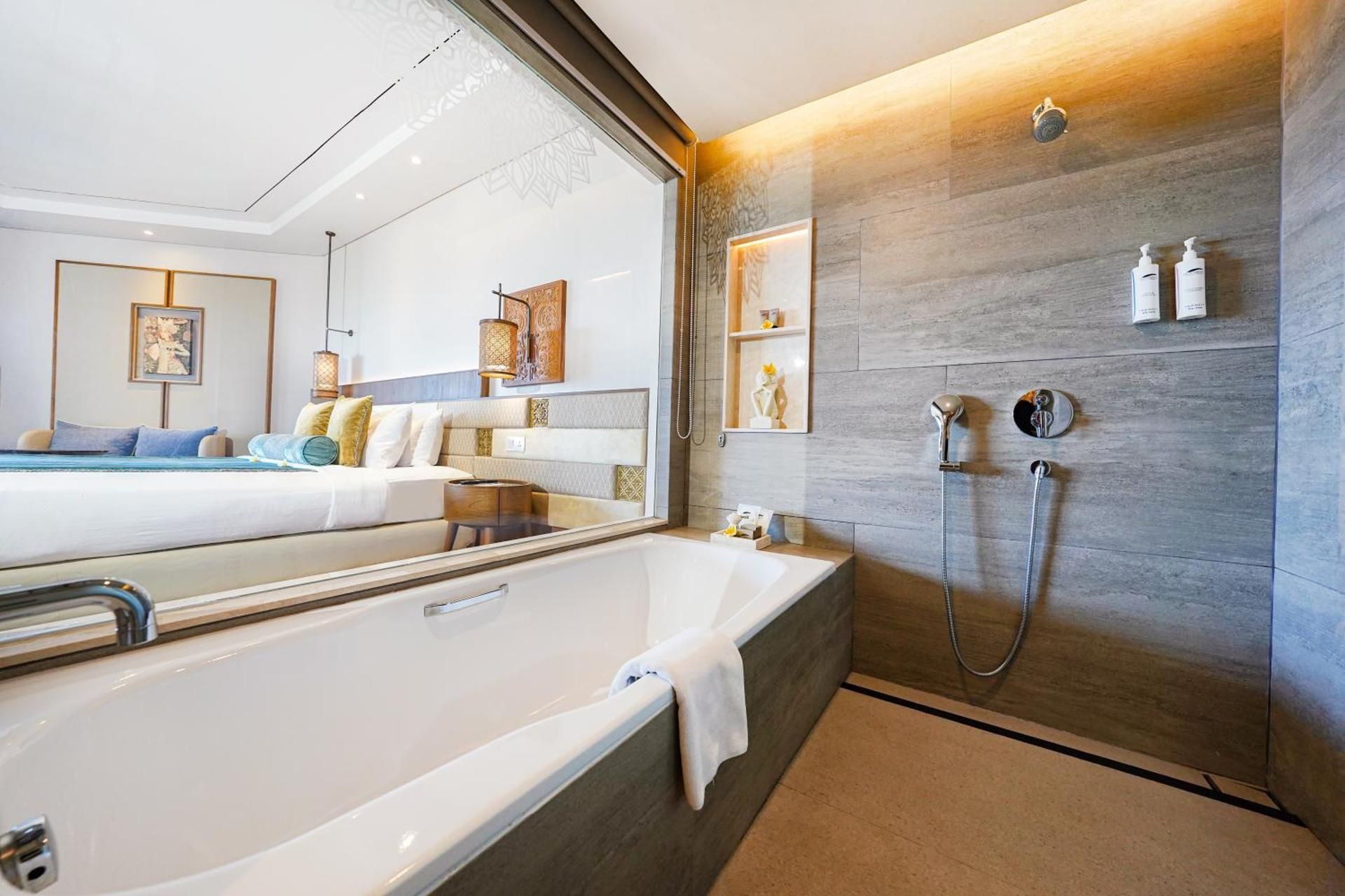 Double or Twin Room with Terrace
