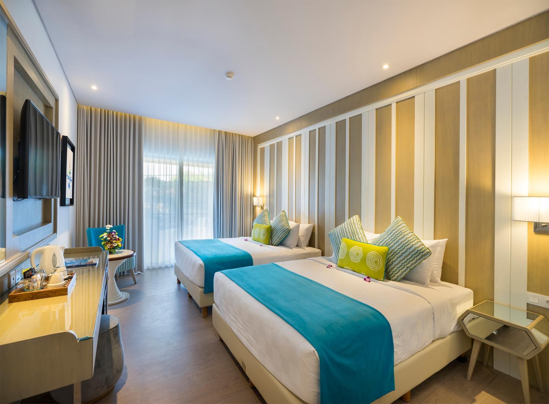 Family Studio with Queen Bed 