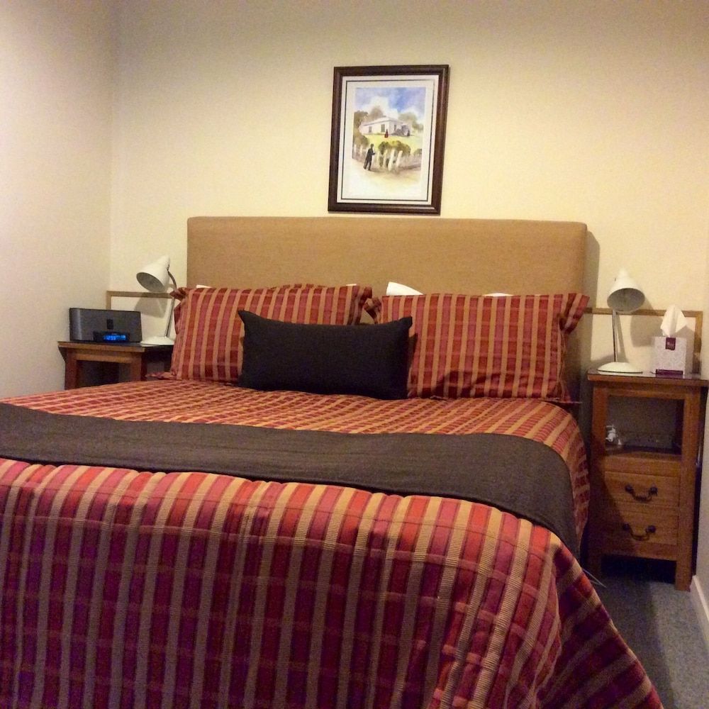 Companion, 2 Bedrooms