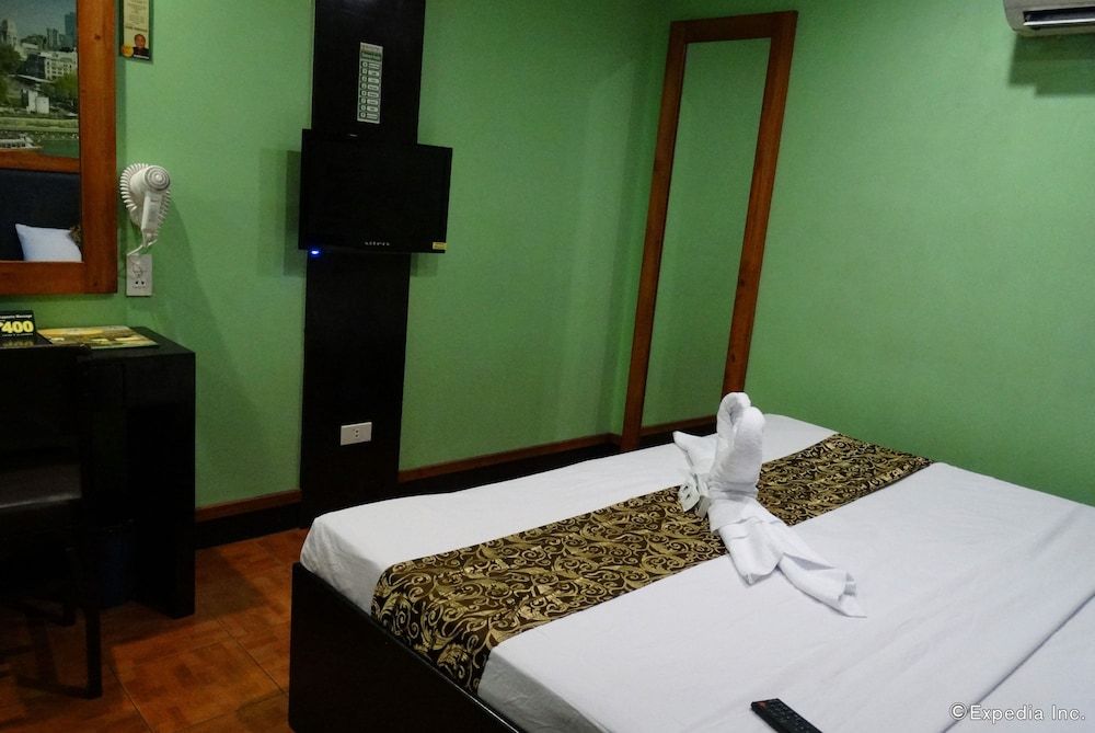 Eurotel Pedro Gil Studio, 1 Queen Bed 12