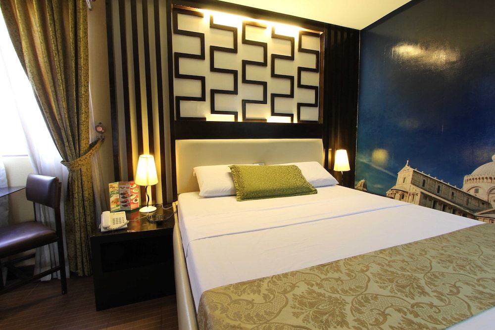 Eurotel Pedro Gil Studio, 1 Queen Bed