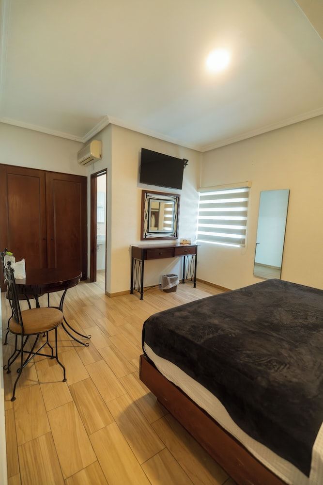 Hotel Alcazar Superior Room, 1 Double Bed 8