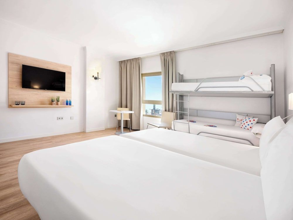 Hotel Melilla Puerto, Affiliated by Meliá Family Room, Connecting Rooms