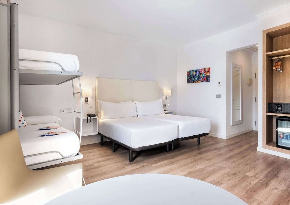 Hotel Melilla Puerto, Affiliated by Meliá Family Room, Connecting Rooms 2