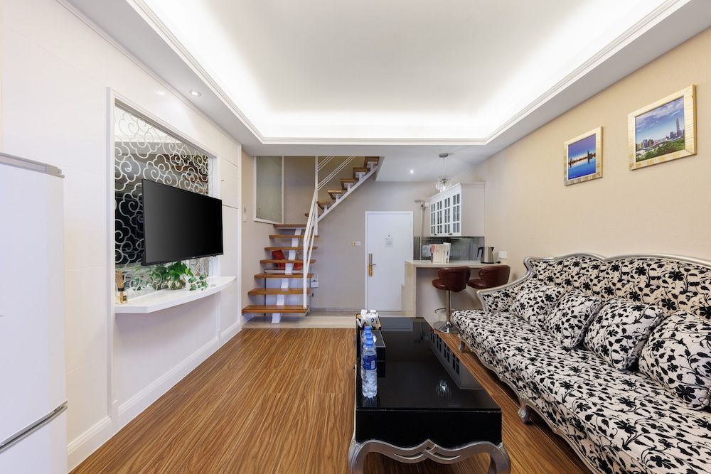 undefined Sun Flower Hotel and Residence 9