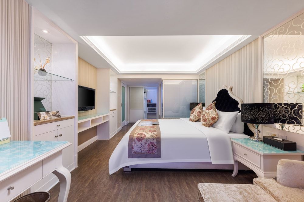 undefined Sun Flower Hotel and Residence 2