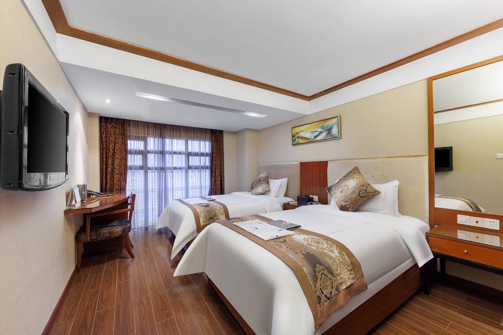 undefined Sun Flower Hotel and Residence 7