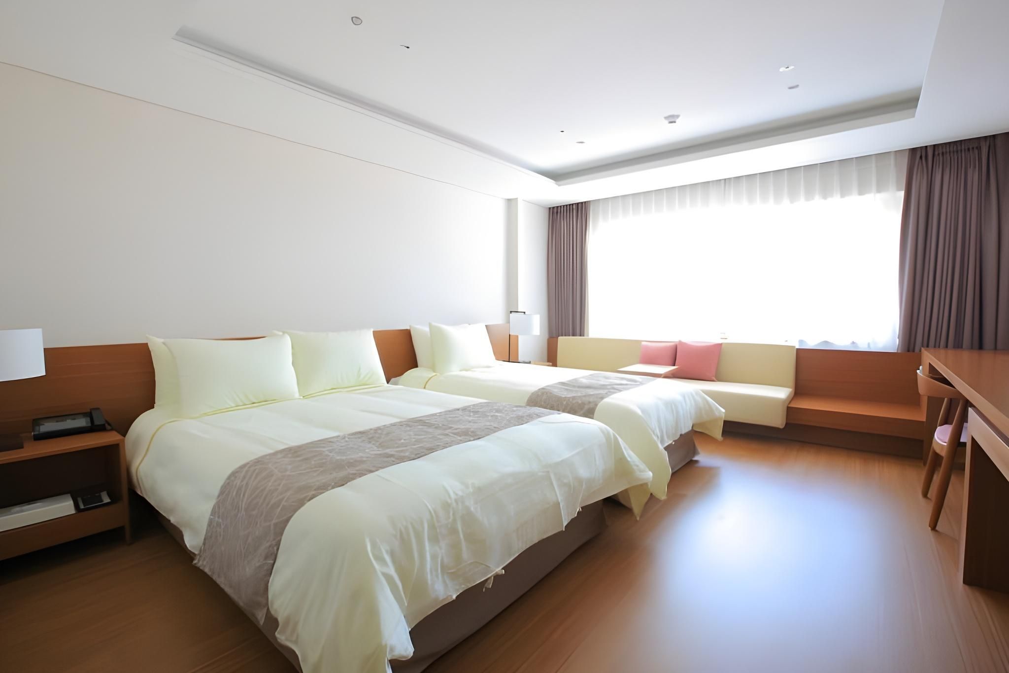 Superior Twin Room Hotel