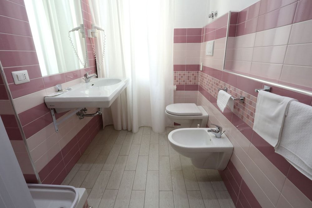 Hotel Europa Double Room 6