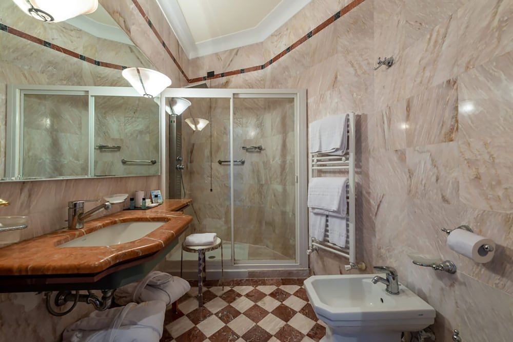 Grand Hotel Ortigia Siracusa Deluxe Room, Sea View 5