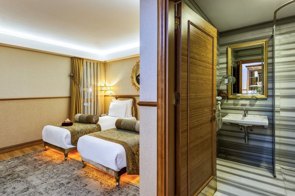 Hotel Sultania - Boutique Class Deluxe Double or Twin Room 3