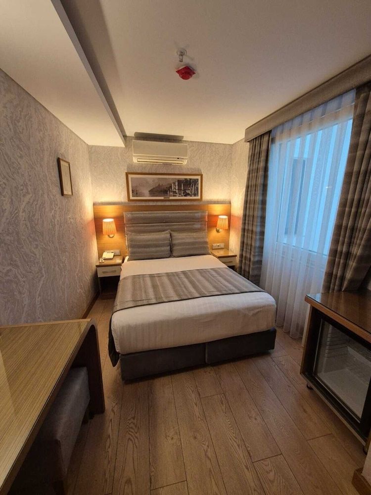 Hotel Istanbul Trend Economy Double Room 5