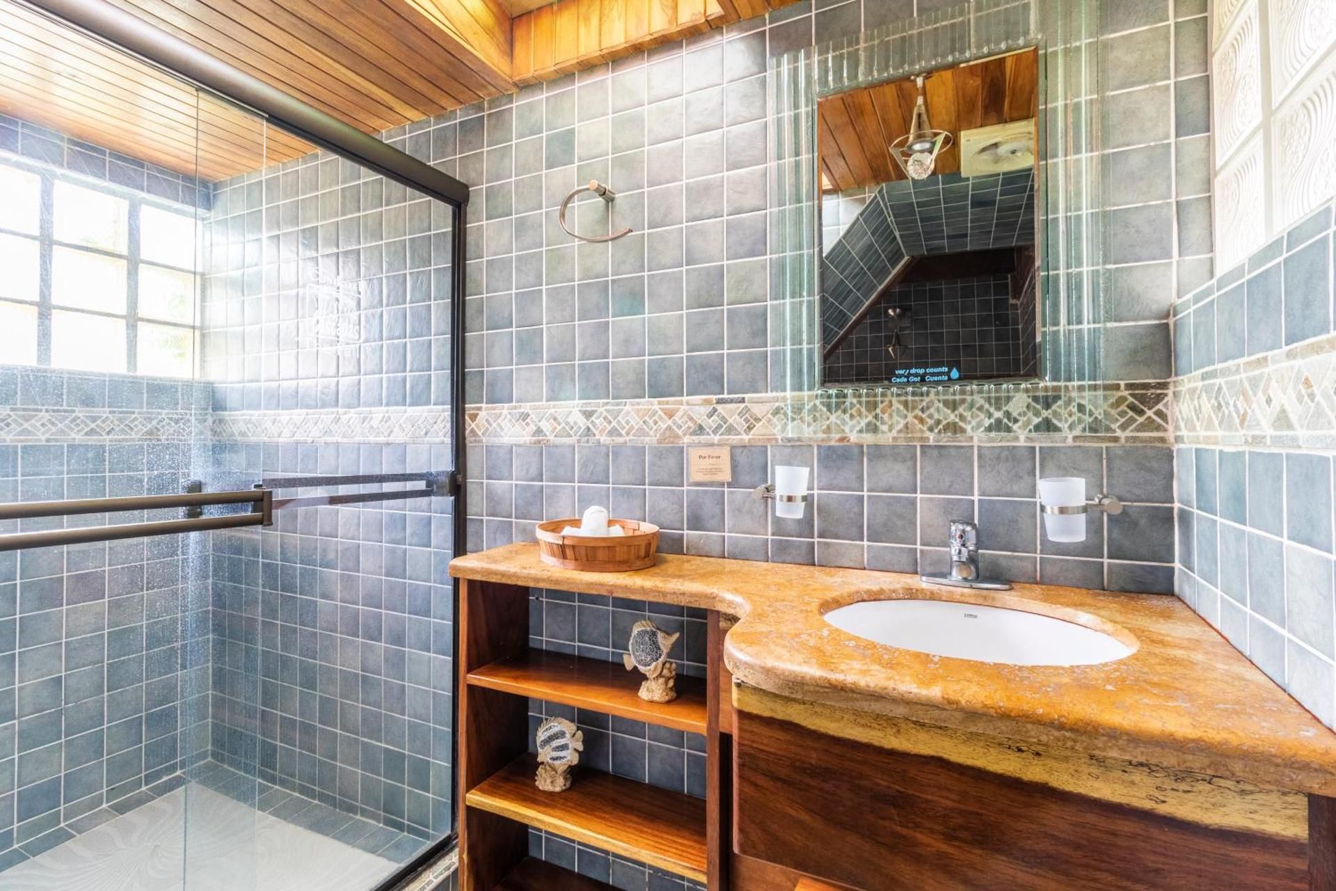 Boutique Hotel Las Cascadas The Falls Deluxe One Bedroom 2