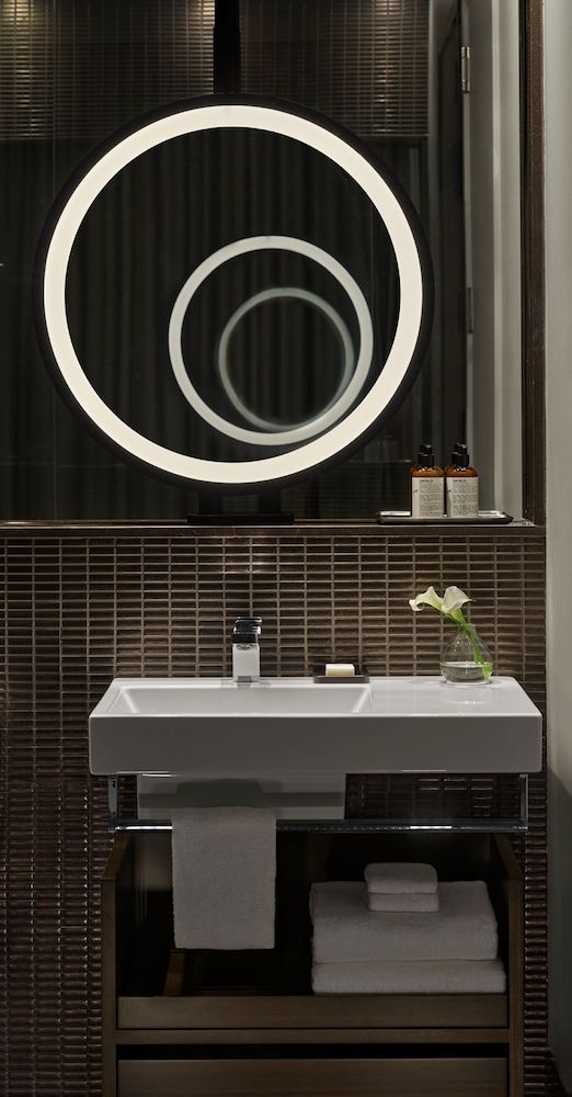 undefined ModernHaus SoHo 7