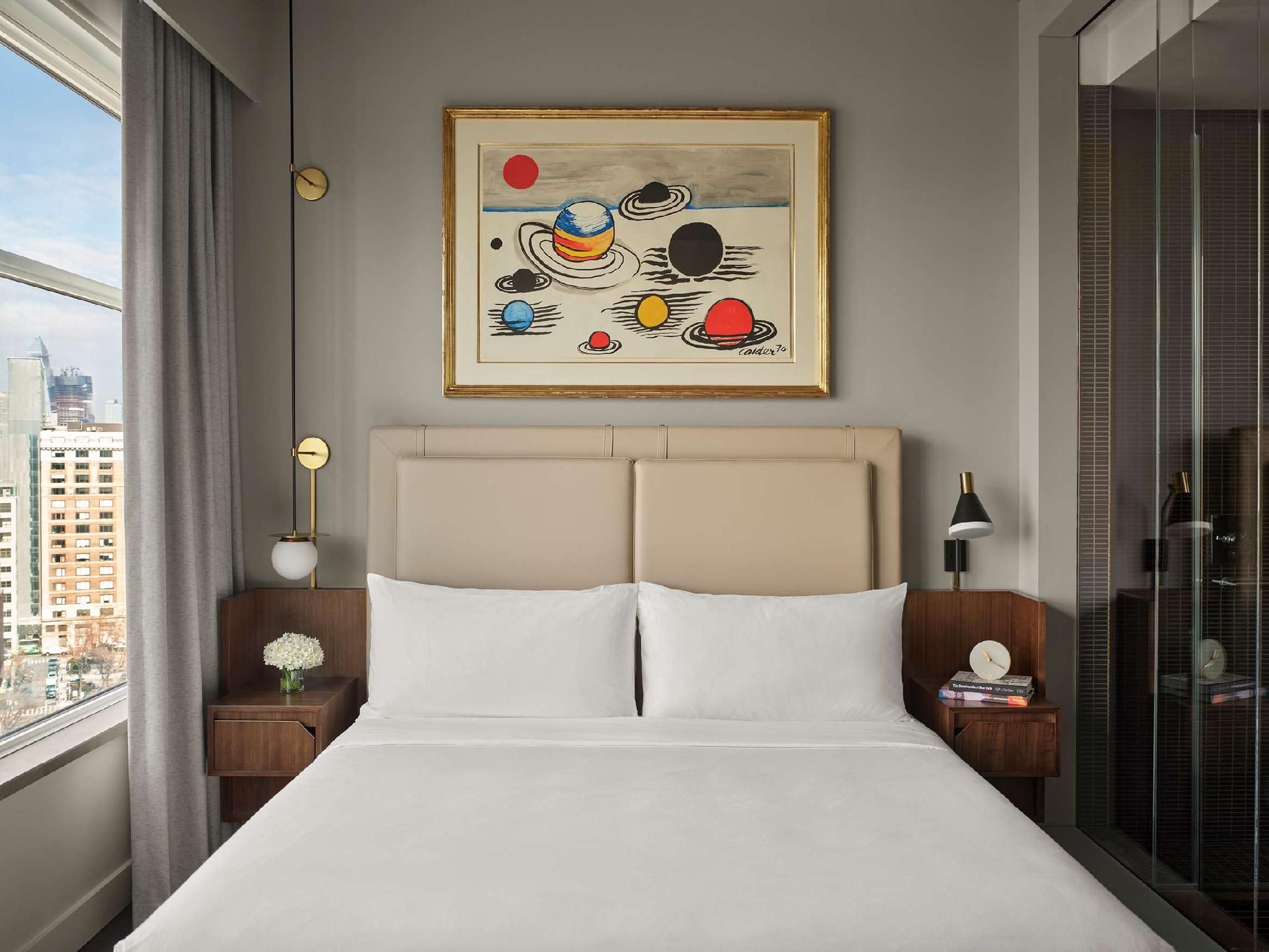 ModernHaus SoHo Modern Queen