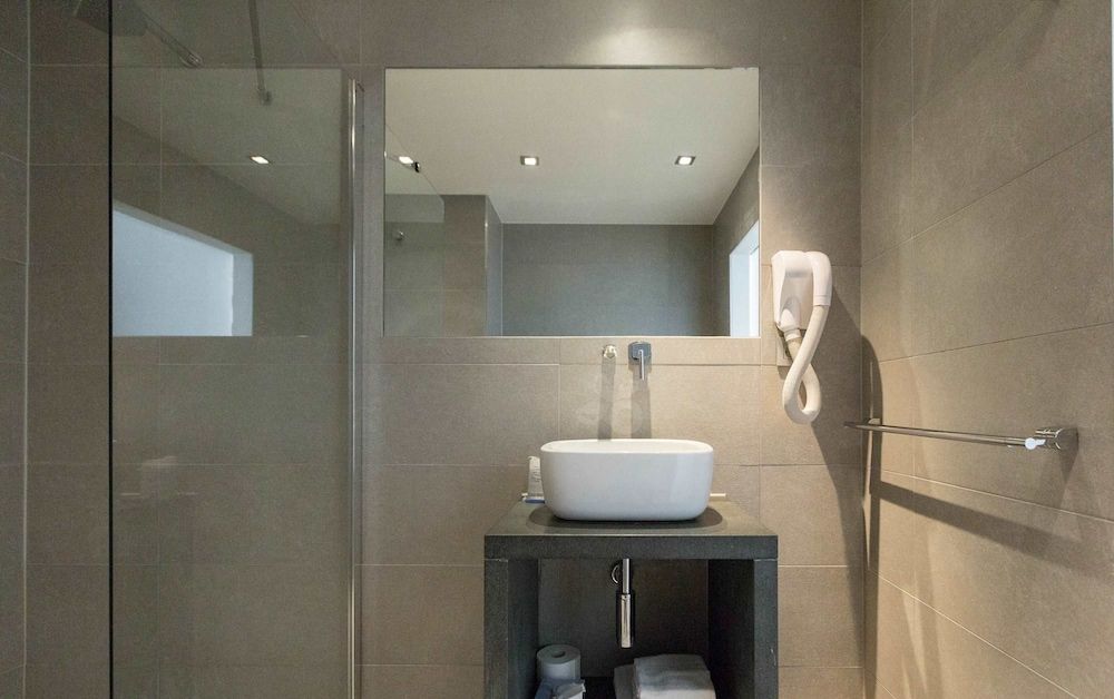 Hôtel Aqua by HappyCulture Classic Twin Room 6