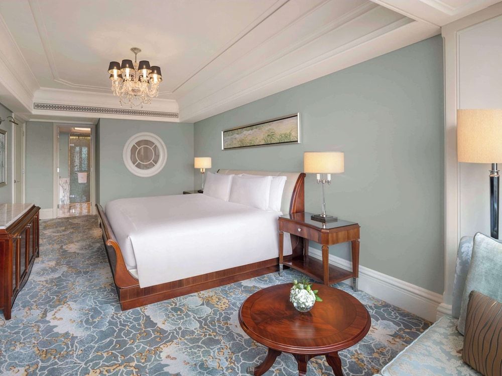 undefined Waldorf Astoria Shanghai on the Bund 6