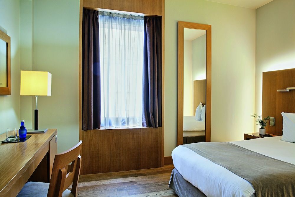 Zeus Thessaloniki Lazart