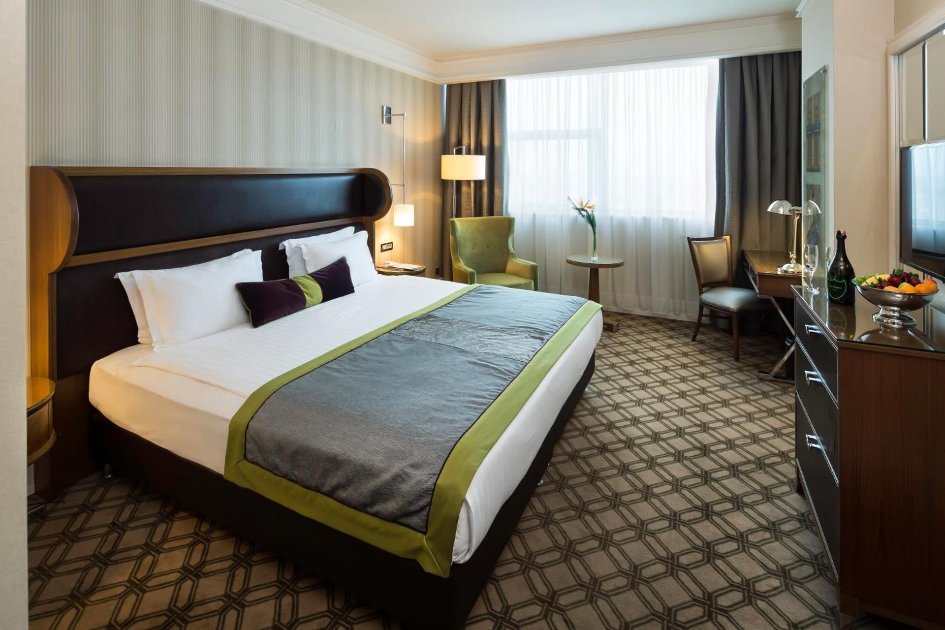 undefined Titanic Port Bakirkoy 9