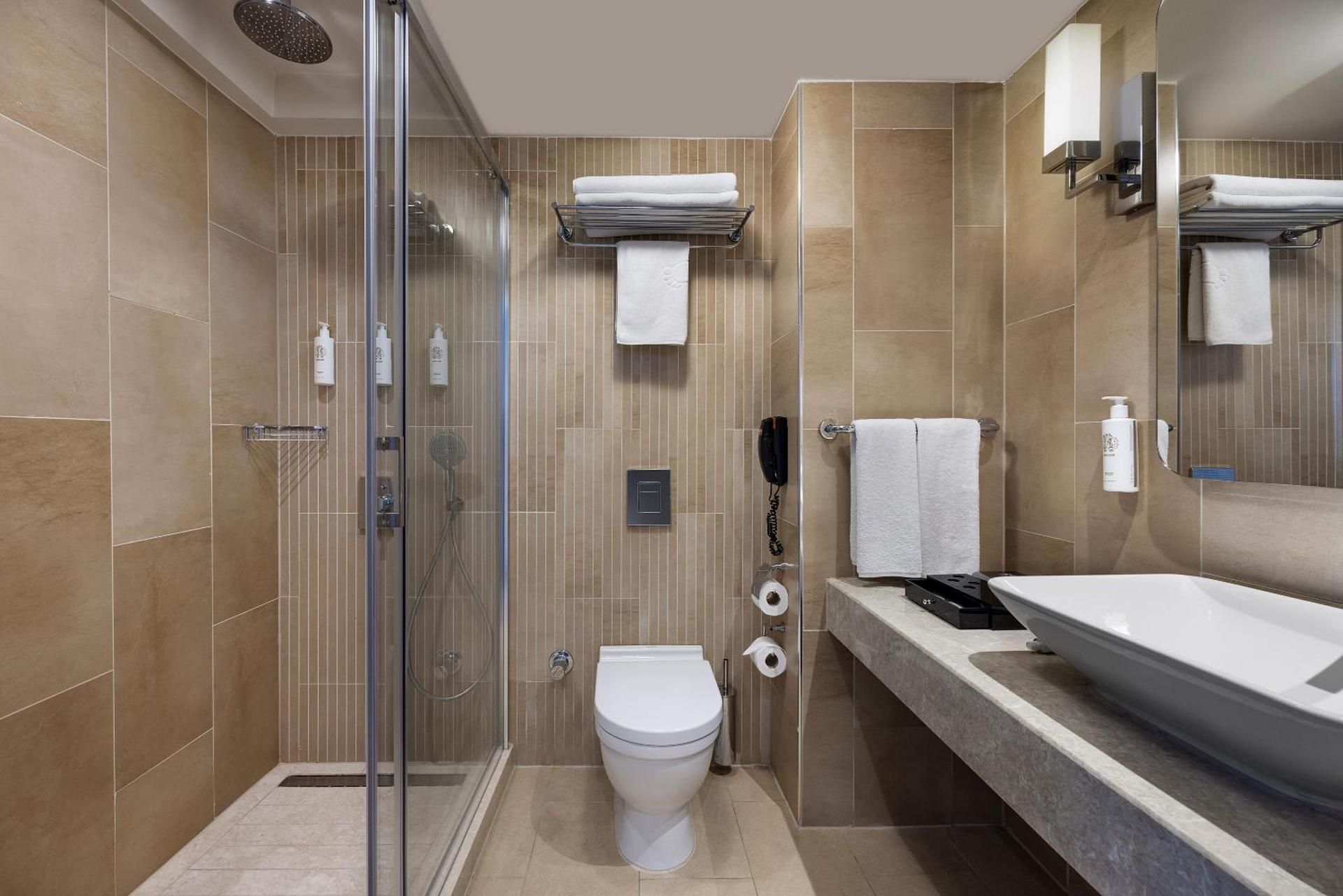 undefined Titanic Port Bakirkoy 8