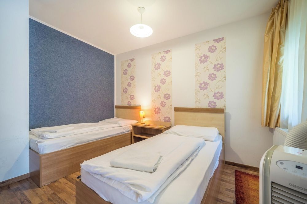undefined Silver Hotel Budapest City Center 4