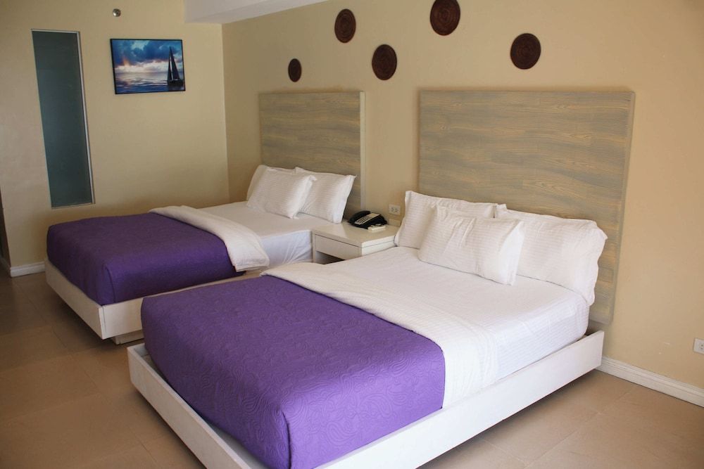 The Muse Hotel Boracay Premier Seaview Twin 5