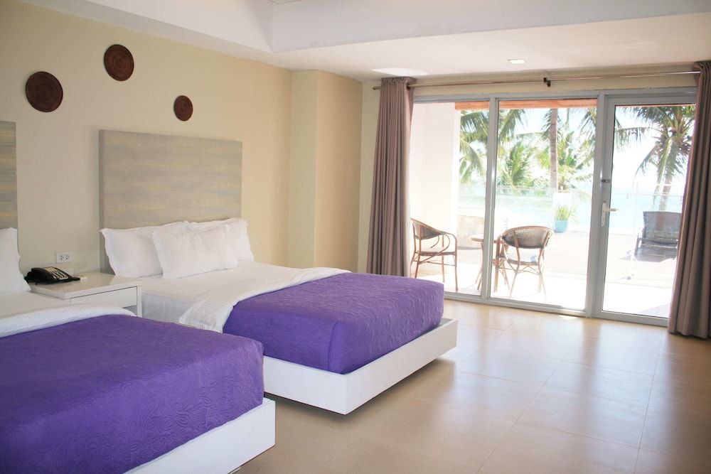 The Muse Hotel Boracay Premier Seaview Twin 6