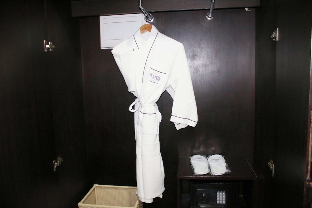 The Muse Hotel Boracay Standard King Room 11