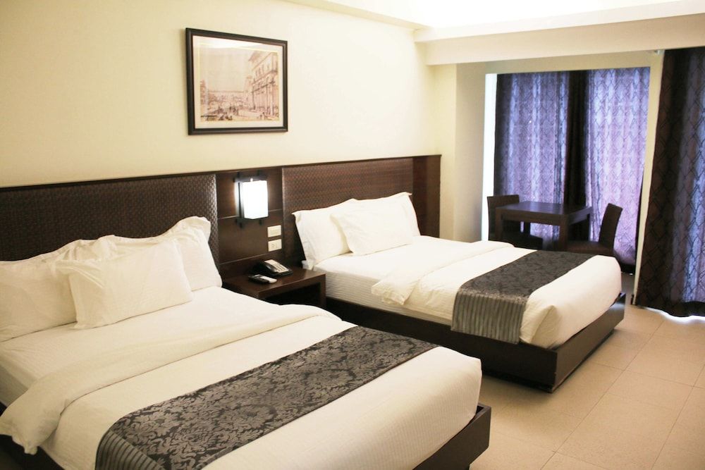 The Muse Hotel Boracay Deluxe Twin Room 4