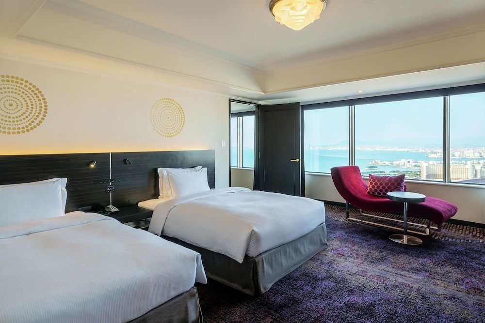 Executive Family Deluxe