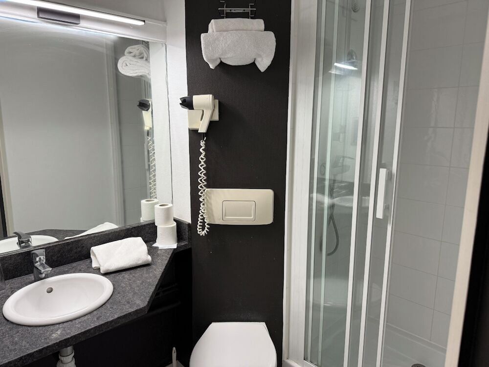 Brit Hotel Besançon L'Horloge Comfort Double Room 32