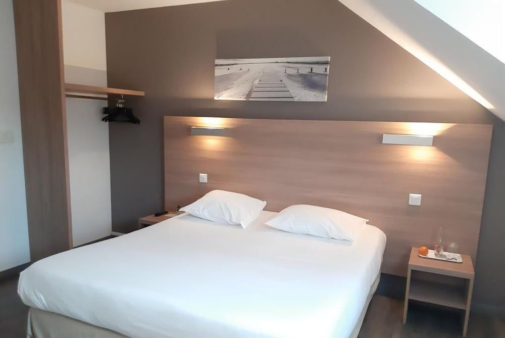 Brit Hotel Besançon L'Horloge Comfort Double Room 3