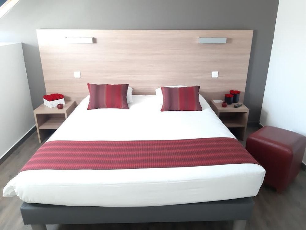 Brit Hotel Besançon L'Horloge Comfort Double Room 10