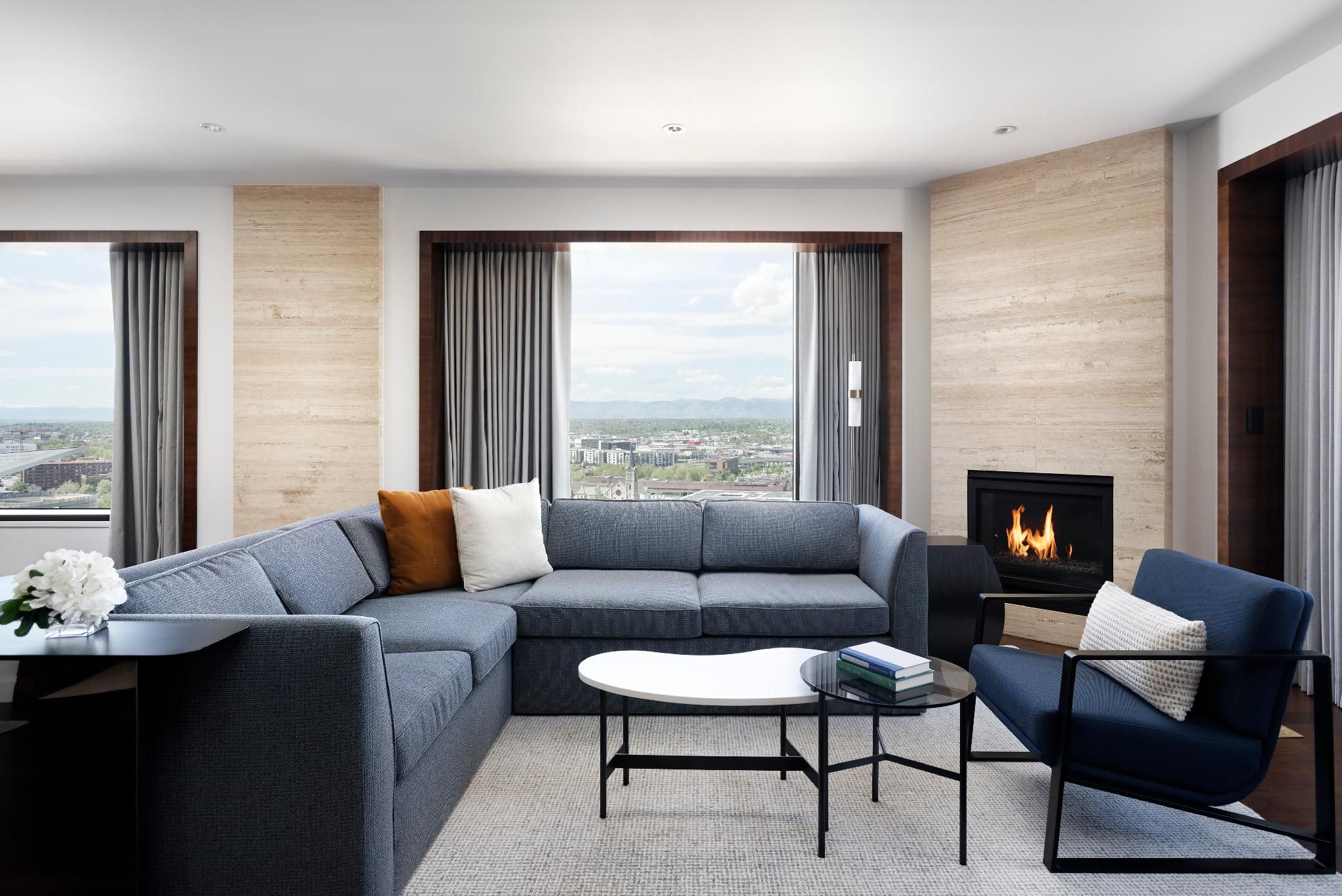 Premier Suite king bed