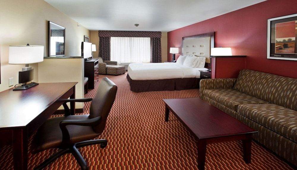 Suite, Accessible (Hearing)