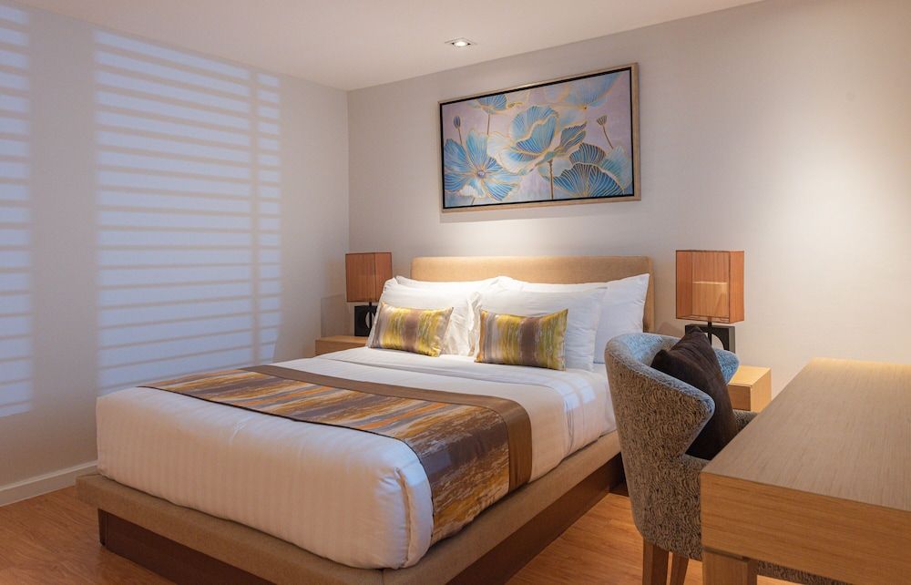 Summit Windmill Golf Suite Hotel @Suvarnabhumi