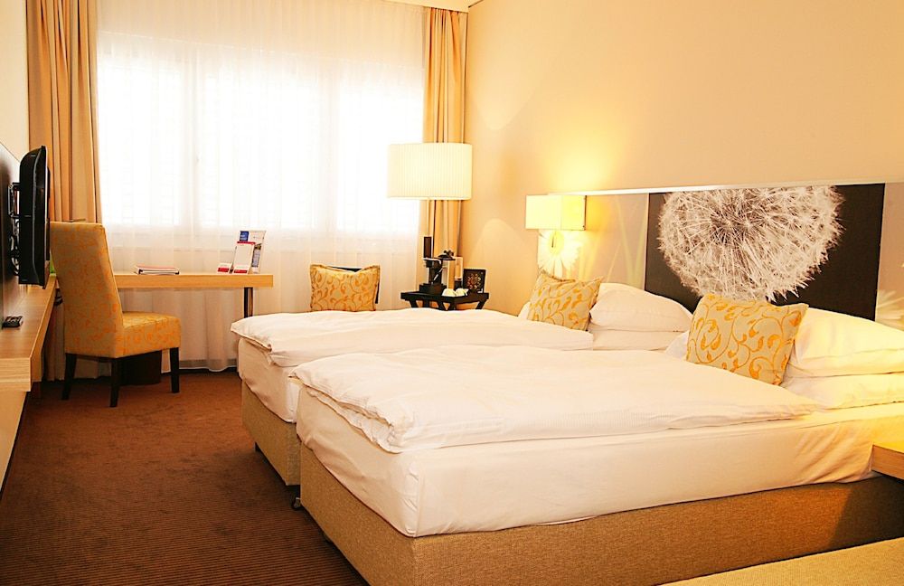 undefined H+ Hotel Zürich 4