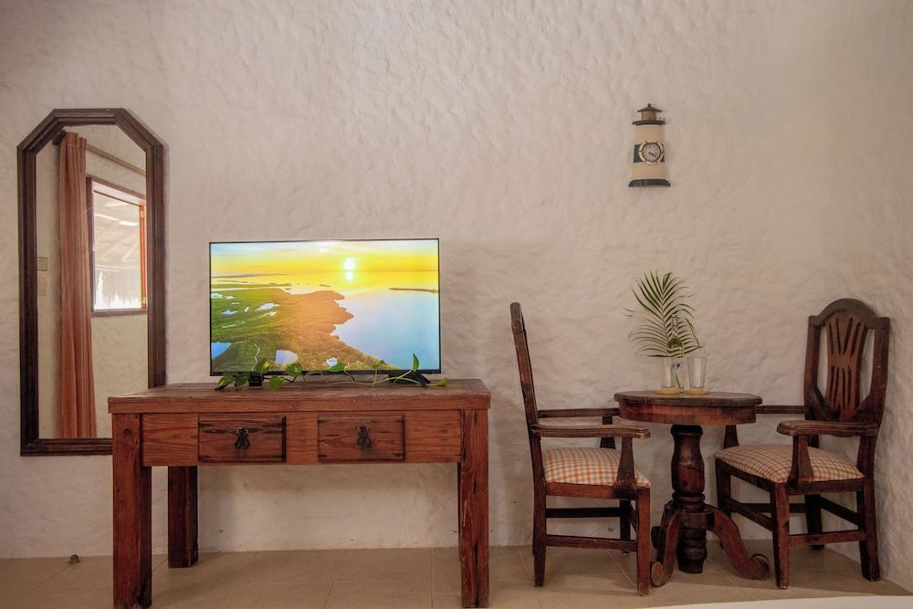 Hotel Casa Bárbara Holbox Superior Room, 2 Double Beds, Garden View 10