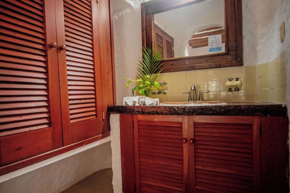 Hotel Casa Bárbara Holbox Superior Room, 2 Double Beds, Garden View 8