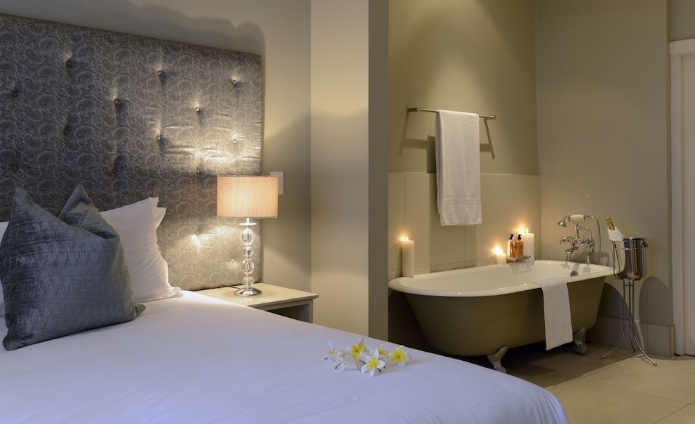 The Saint James on Venice Luxury Guest House Superior Room 2