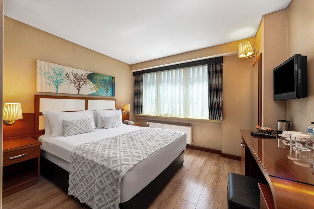 undefined Istanbul Golden City Hotel