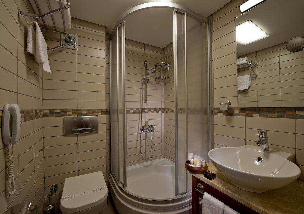 undefined Istanbul Golden City Hotel 10