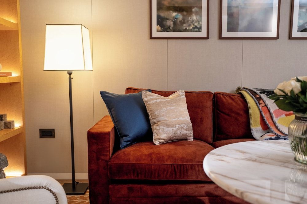 Deluxe Suite, 1 King Bed