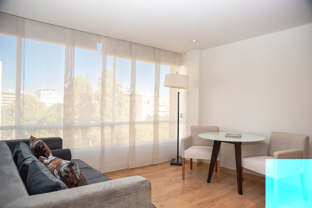 Faranda Collection Bogota, a member of Radisson Individuals Premium Room, 1 King Bed 4