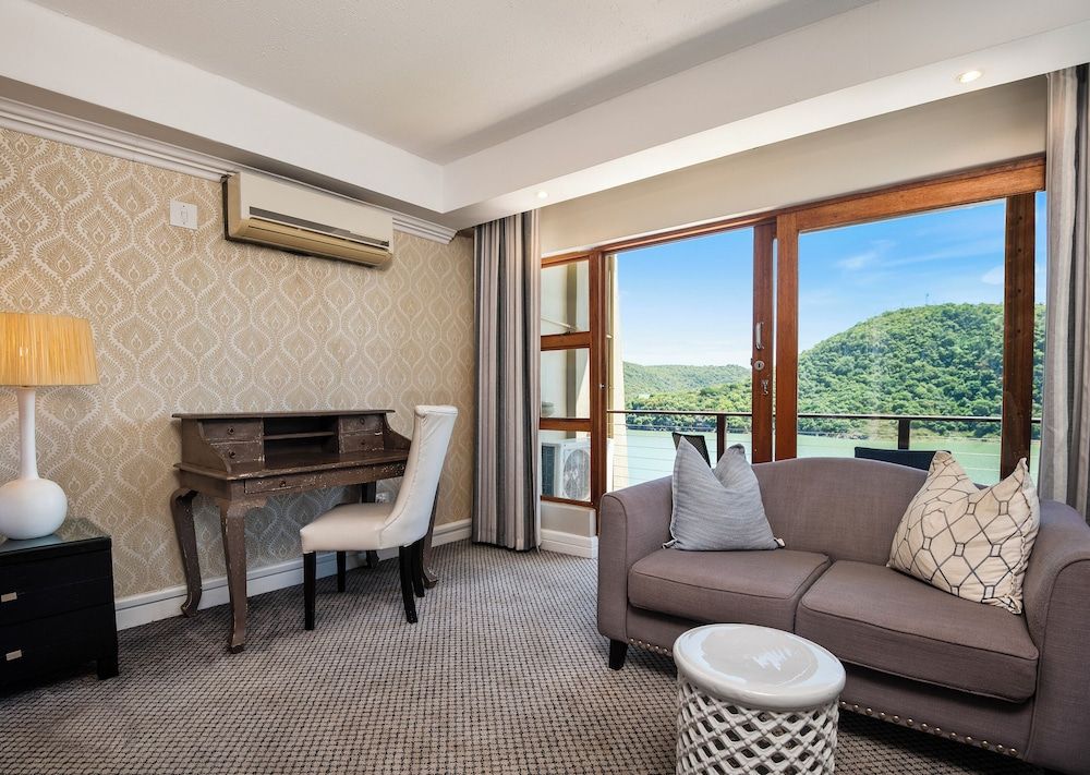 Jozini Tiger Lodge by Dream Resorts Deluxe Room 7