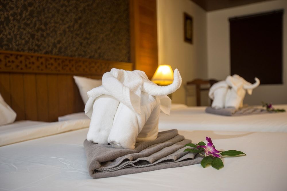 Jang Resort Deluxe Room 5