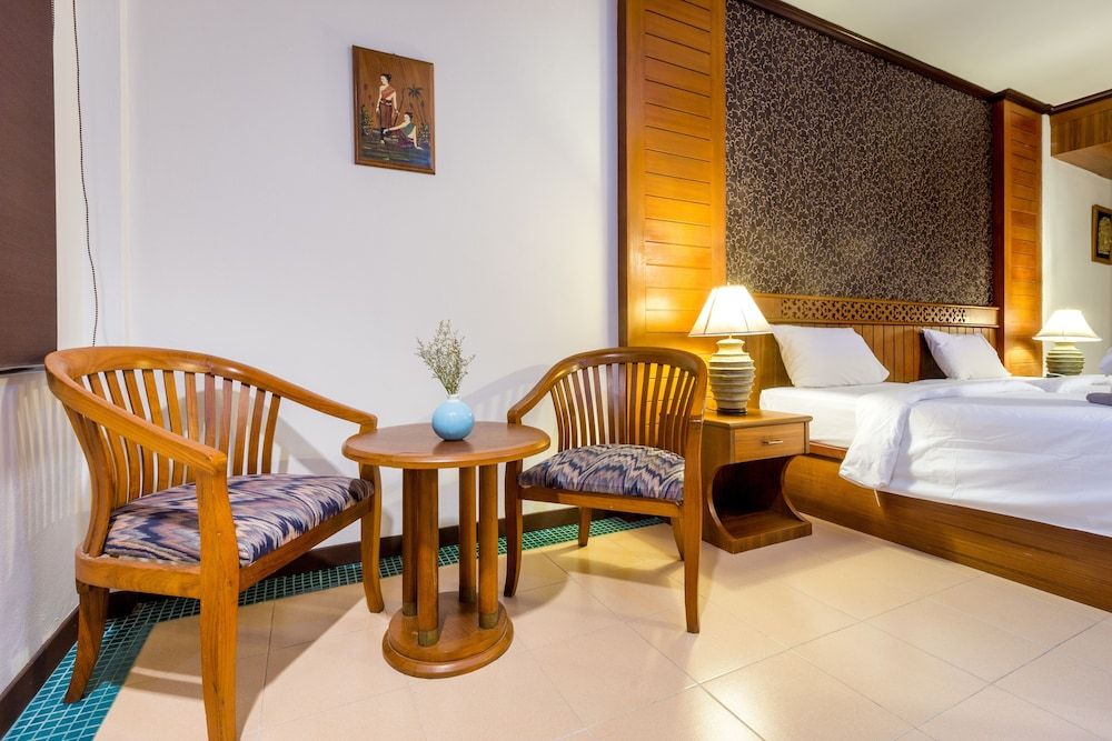 undefined Jang Resort 9