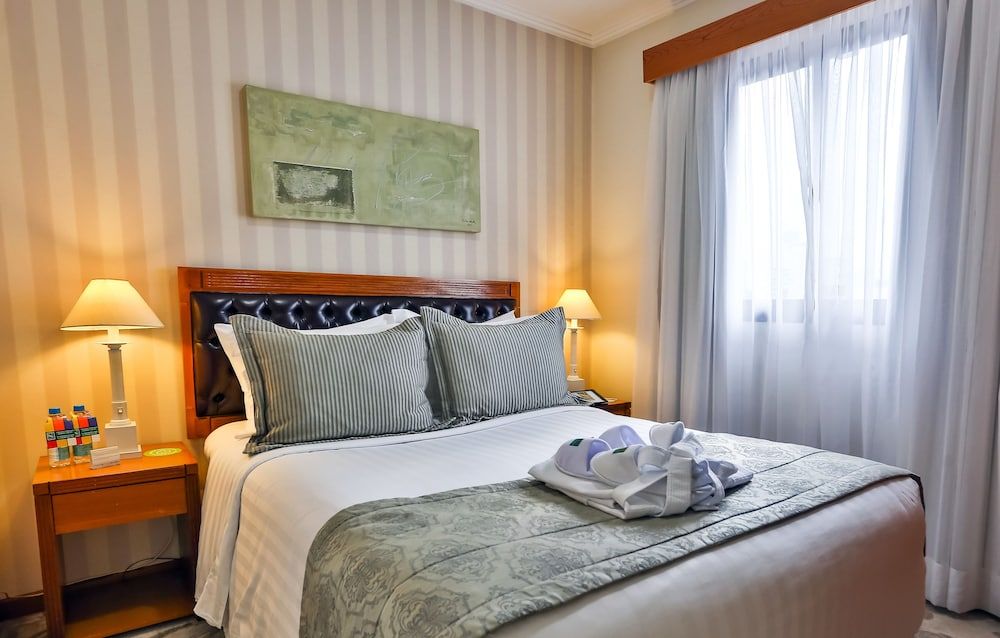 undefined Quality Suites Vila Olimpia 3