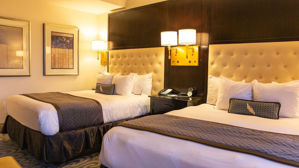 Room, 2 Queen Beds, Non Smoking